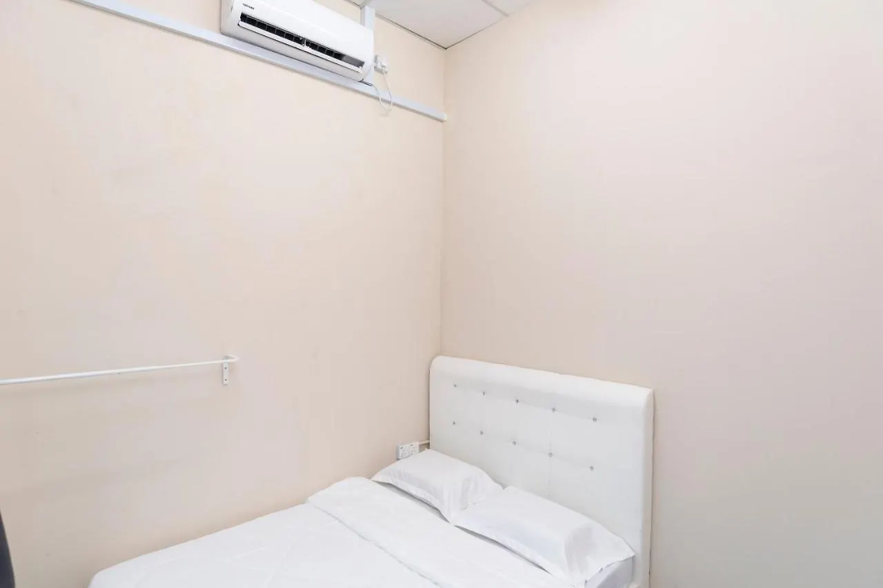 Spot On 89757 The Rooms Jb Johor Bahru Hotel
